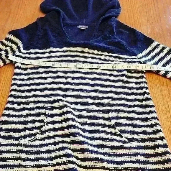 Eddie Bauer hooded striped sweater - Picture 7 of 12